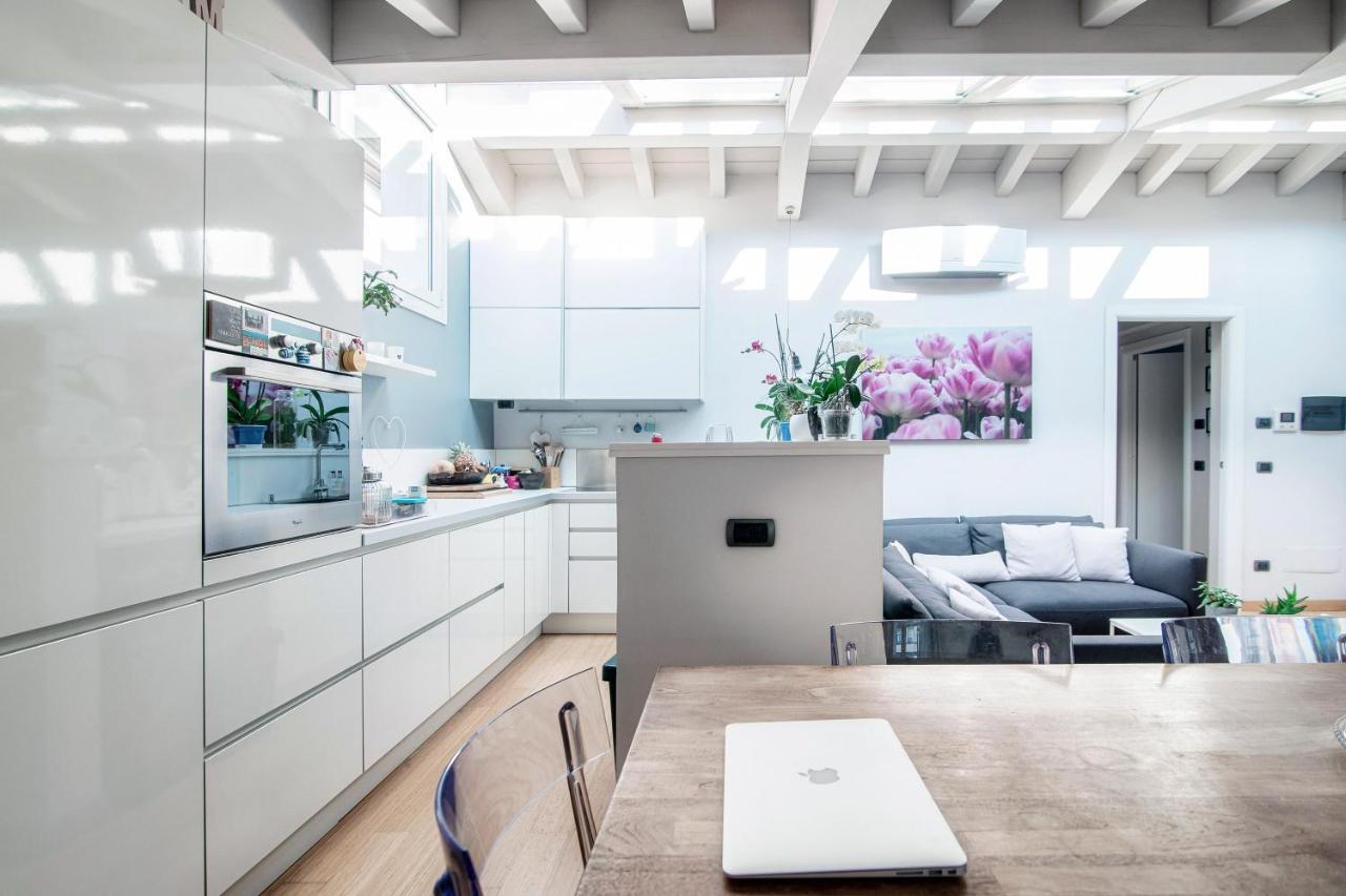 Apartamento Joivy Isotta'S House With 2 Cosy Balconies Como Exterior foto