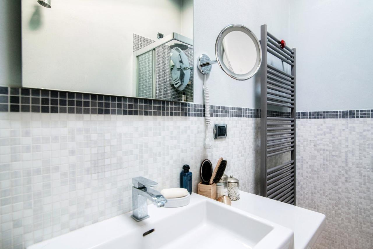 Apartamento Joivy Isotta'S House With 2 Cosy Balconies Como Exterior foto